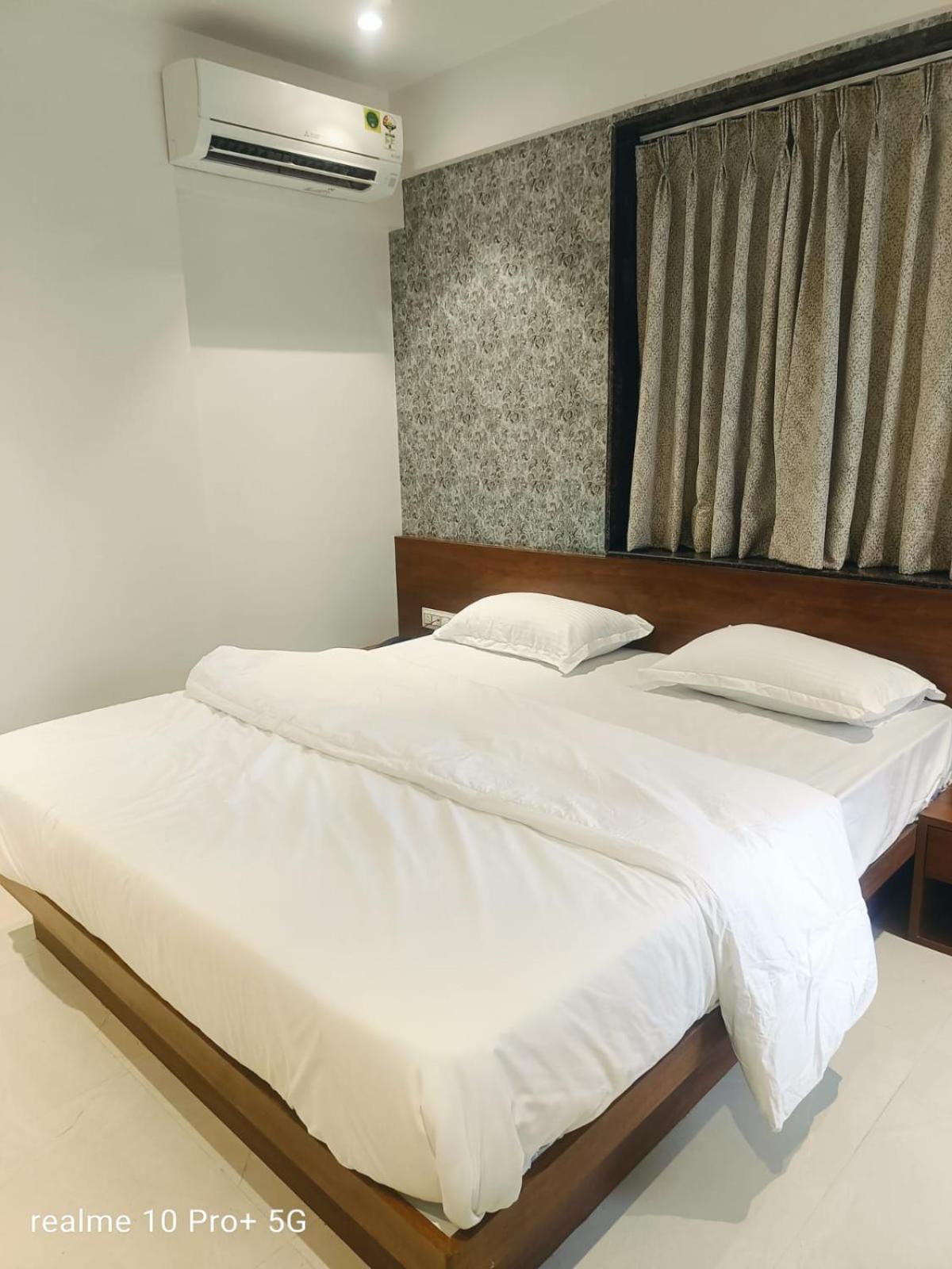 Hotel Drc Nashik Eksteriør billede